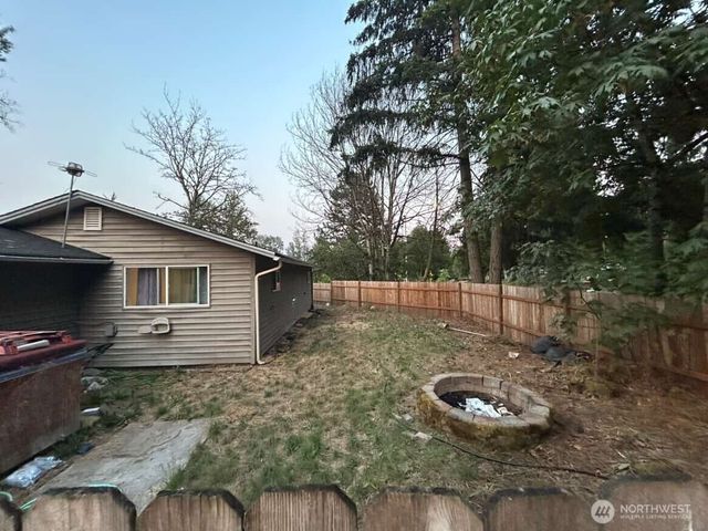 12119 SE 319th Place, Auburn, WA 98092
