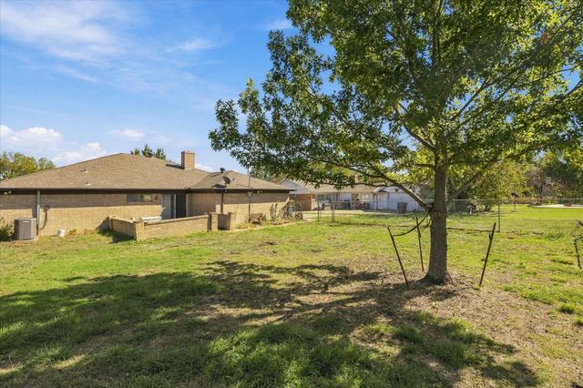 205 N Jobson Road, Sunnyvale, TX 75182