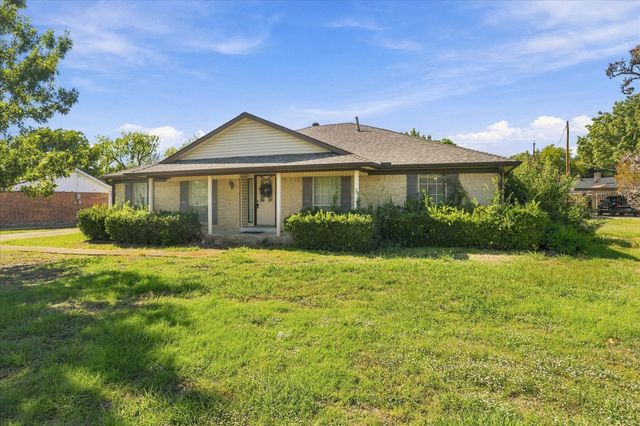 205 N Jobson Road, Sunnyvale, TX 75182