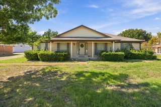 205 N Jobson Road, Sunnyvale, TX 75182