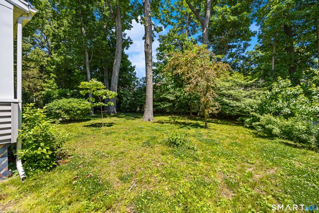 39 Central Avenue, West Haven, CT 06516