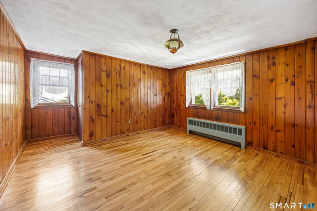 39 Central Avenue, West Haven, CT 06516