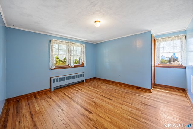 39 Central Avenue, West Haven, CT 06516