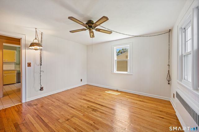 39 Central Avenue, West Haven, CT 06516