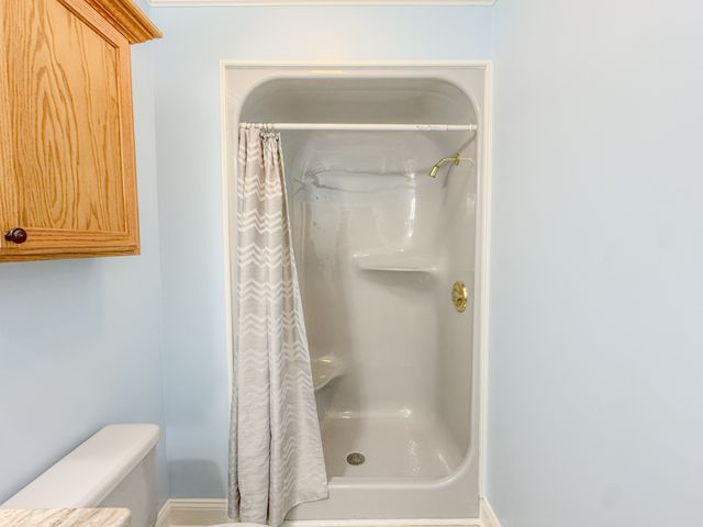6606 Highway 52, W, Lafayette, TN 37083