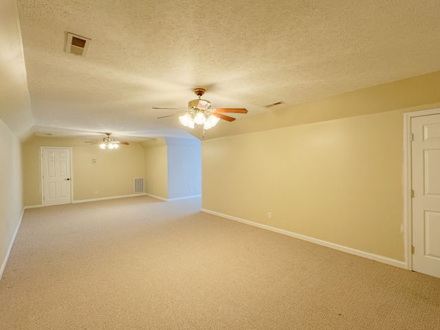 6606 Highway 52, W, Lafayette, TN 37083