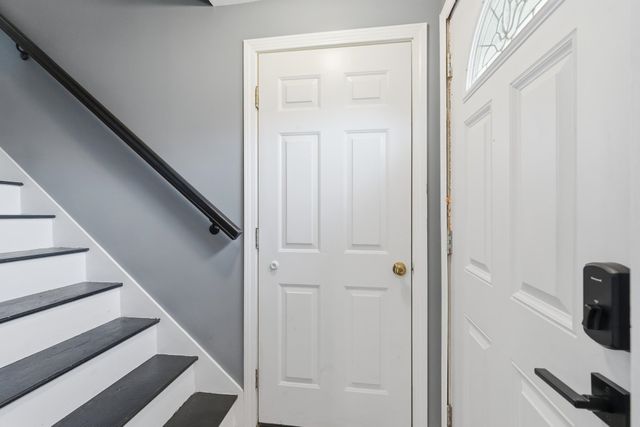 71 Goshen Drive, Loudon, NH 03307