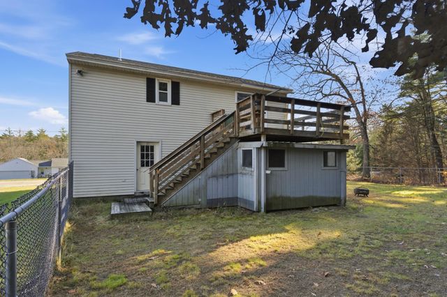 71 Goshen Drive, Loudon, NH 03307