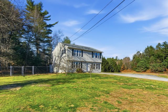 71 Goshen Drive, Loudon, NH 03307