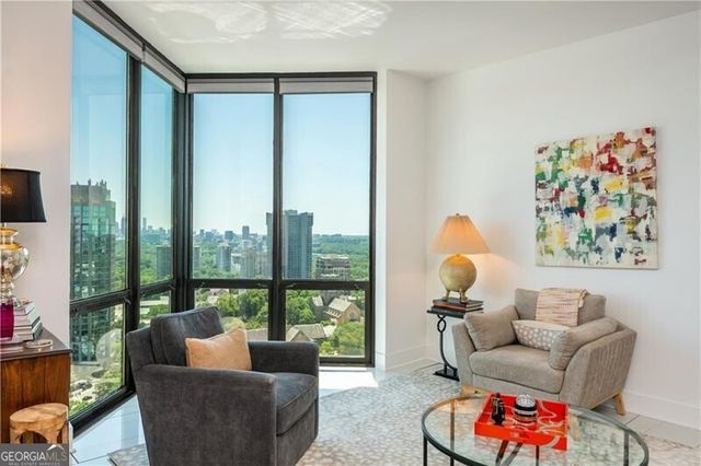 2870 Pharr Court South NW 3004, Atlanta, GA 30305