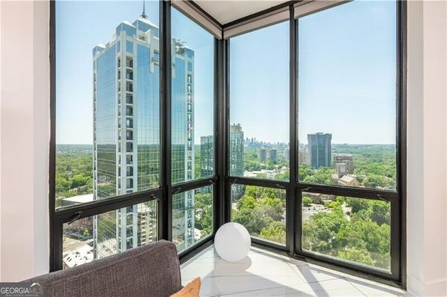 2870 Pharr Court South NW 3004, Atlanta, GA 30305