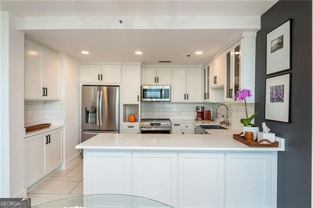 2870 Pharr Court South NW 3004, Atlanta, GA 30305