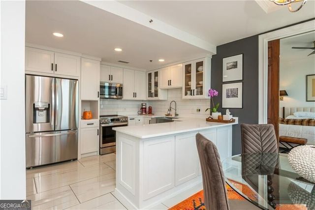 2870 Pharr Court South NW 3004, Atlanta, GA 30305
