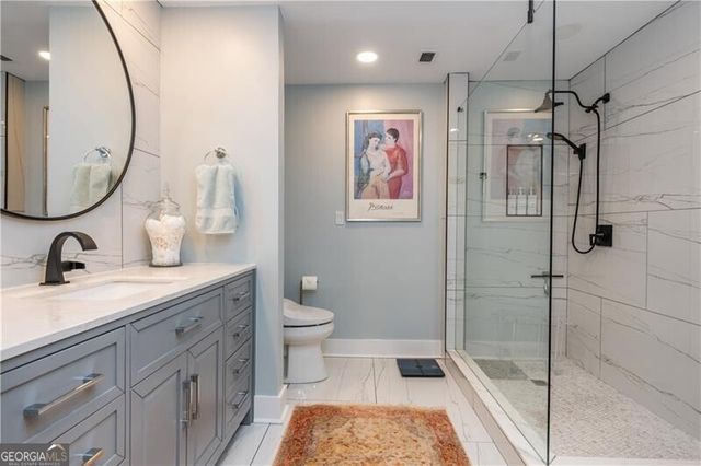 2870 Pharr Court South NW 3004, Atlanta, GA 30305