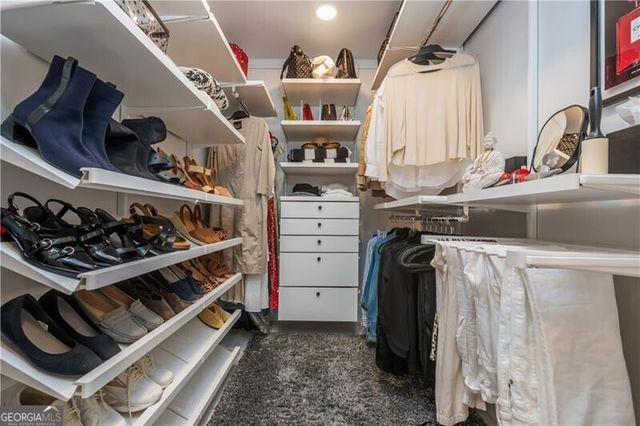 2870 Pharr Court South NW 3004, Atlanta, GA 30305