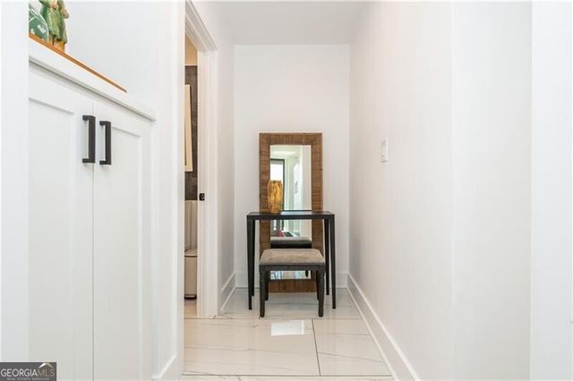 2870 Pharr Court South NW 3004, Atlanta, GA 30305