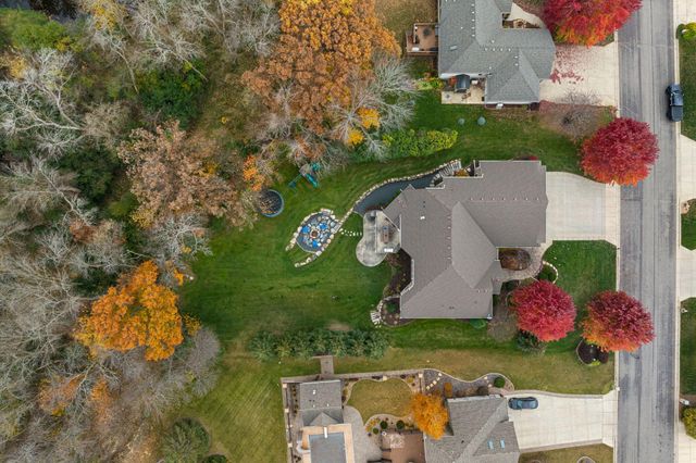 1859 Creekside Drive NE, Owatonna, MN 55060