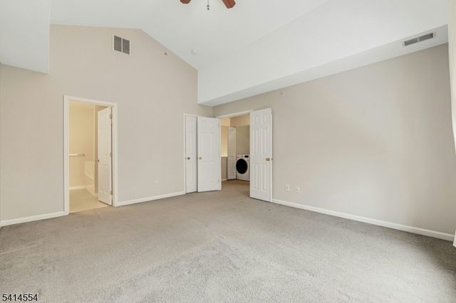 24 Dudley Ct, Green Brook Twp., NJ 08812