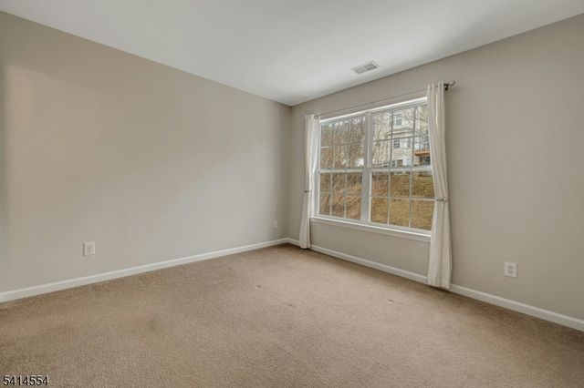 24 Dudley Ct, Green Brook Twp., NJ 08812