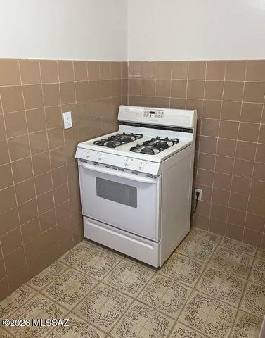 2718 E 18th Street, Tucson, AZ 85716