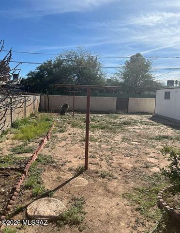 2718 E 18th Street, Tucson, AZ 85716