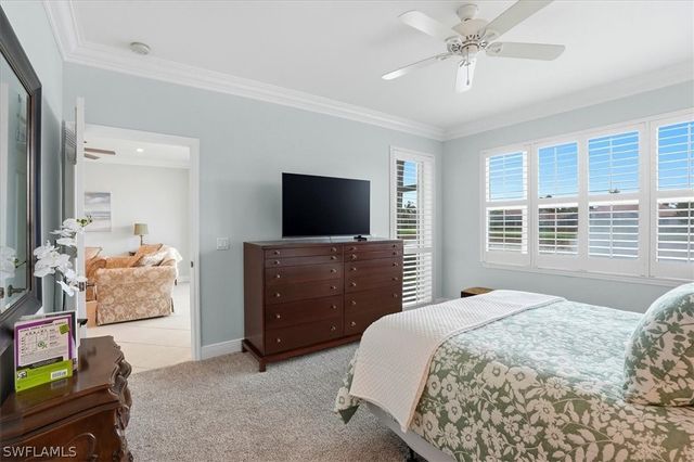 5963 Sand Wedge LN 203, Naples, FL 34110