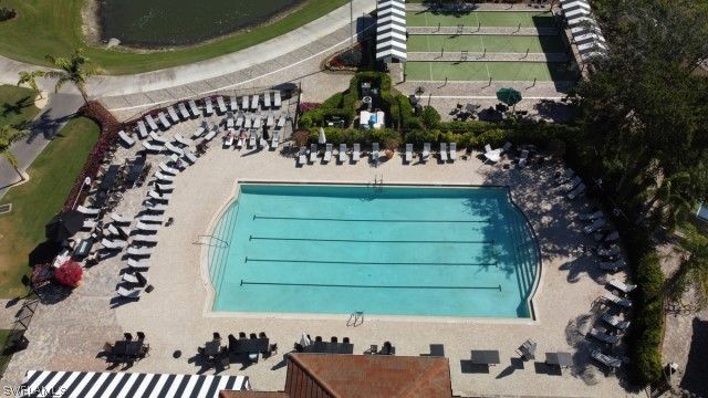 5963 Sand Wedge LN 203, Naples, FL 34110