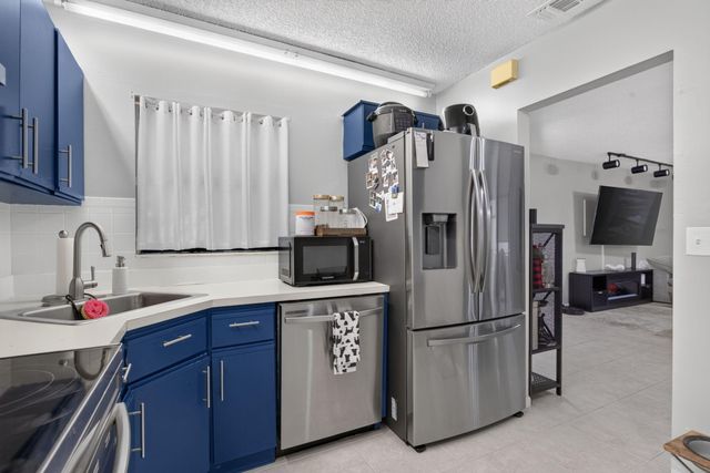 3331 NW 47th Avenue 3242, Coconut Creek, FL 33063