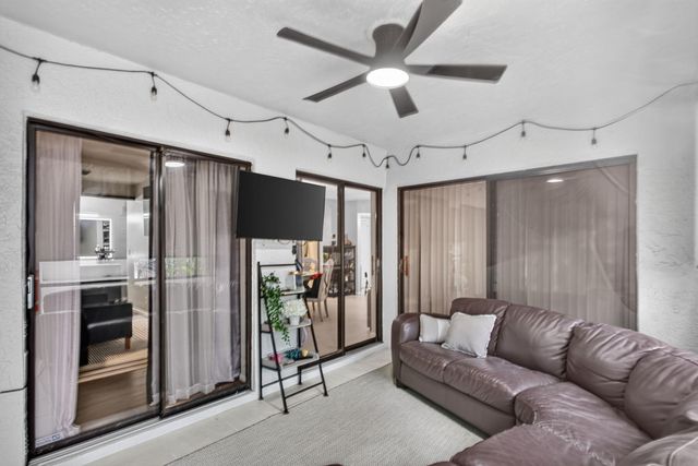 3331 NW 47th Avenue 3242, Coconut Creek, FL 33063