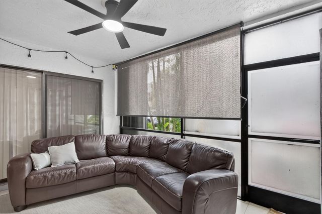 3331 NW 47th Avenue 3242, Coconut Creek, FL 33063