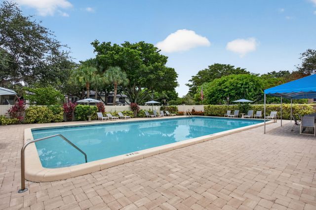 3331 NW 47th Avenue 3242, Coconut Creek, FL 33063