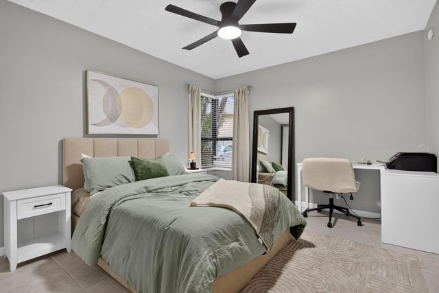 3331 NW 47th Avenue 3242, Coconut Creek, FL 33063