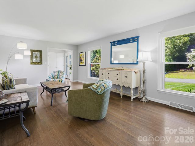 6419 Morven Lane, Charlotte, NC 28270