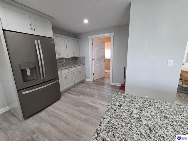 103 Howard Street, Elizabethtown, KY 42701