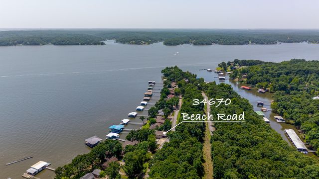34670 Beach Road, Afton, OK 74331
