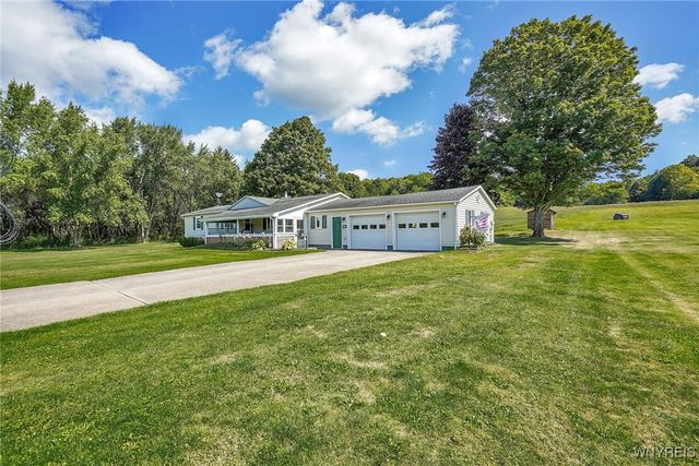 9862 Route 219, Ashford, NY 14171