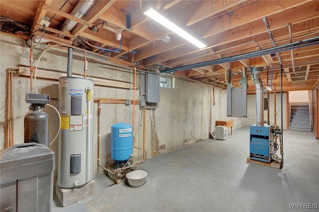 9862 Route 219, Ashford, NY 14171