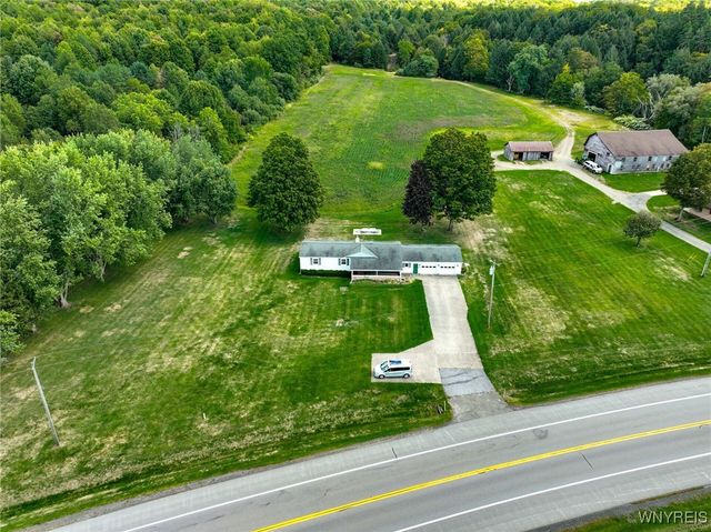 9862 Route 219, Ashford, NY 14171