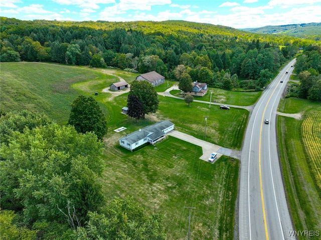 9862 Route 219, Ashford, NY 14171