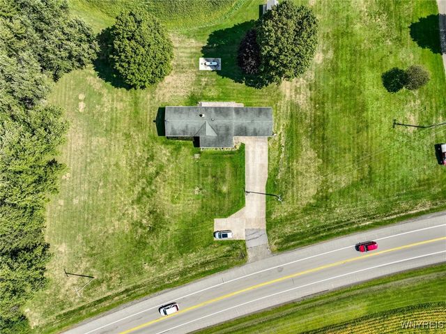 9862 Route 219, Ashford, NY 14171