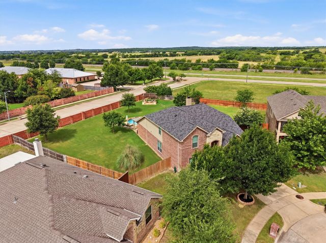 1365 Broadmoor Drive, Burleson, TX 76028