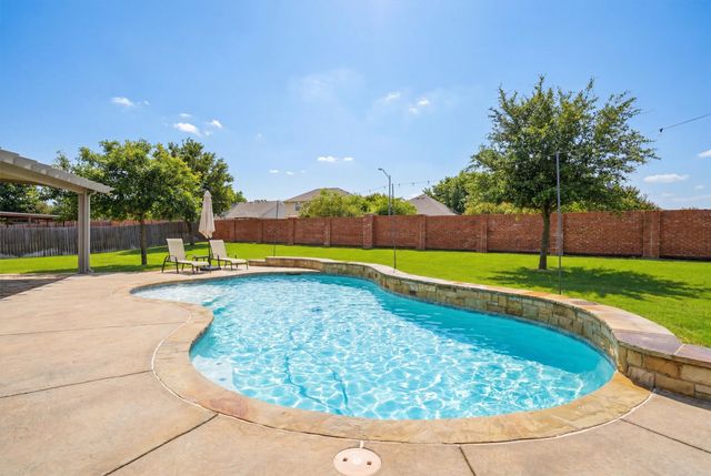 1365 Broadmoor Drive, Burleson, TX 76028