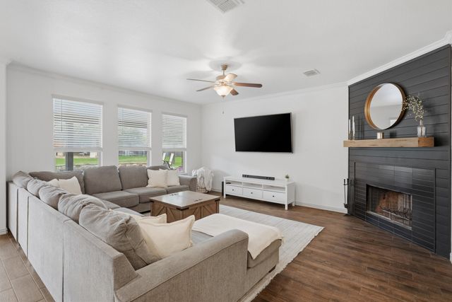 1365 Broadmoor Drive, Burleson, TX 76028