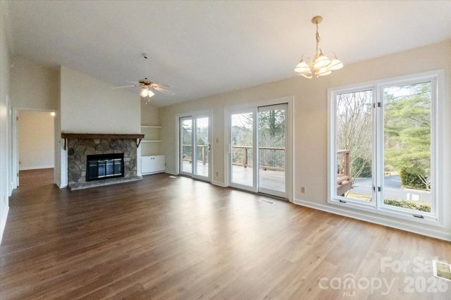 38 Eagle Run, Brevard, NC 28712