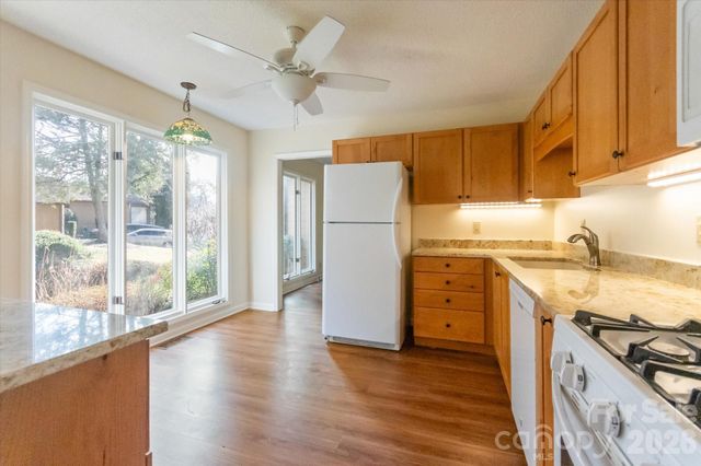 38 Eagle Run, Brevard, NC 28712