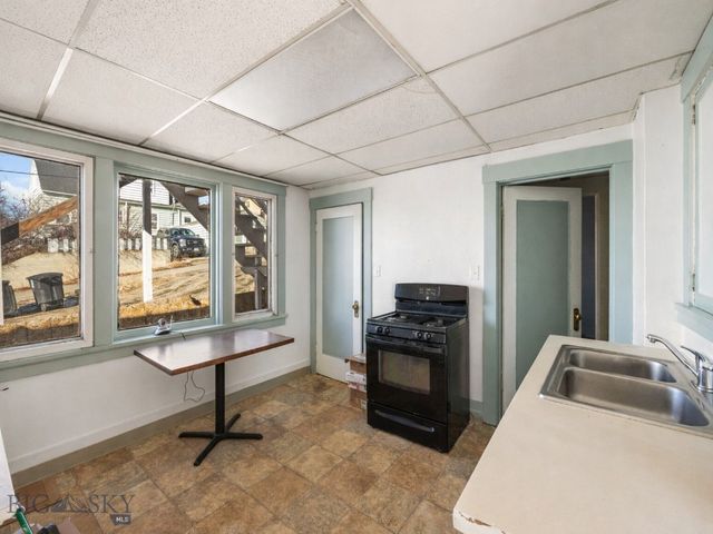 617 S Jackson Street, Butte, MT 59701