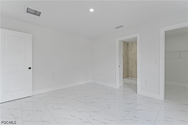 3403 41st ST SW, Lehigh Acres, FL 33976