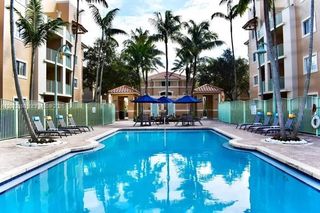 4011 N Pine Island Rd 404, Sunrise, FL 33351