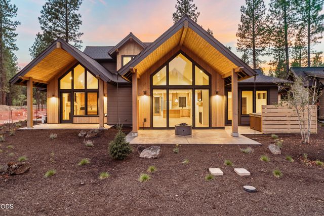 56425 Elk Run Drive 29, Bend, OR 97707