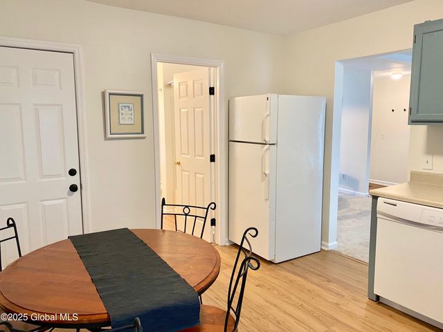59 Van Dam Street Unit 2, Saratoga Springs, NY 12866